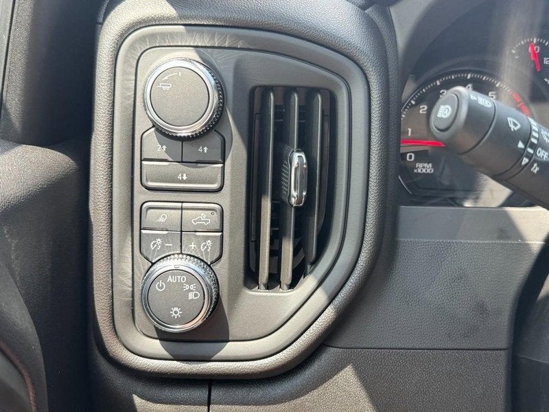 2025 GMC Sierra 3500 HD Pro