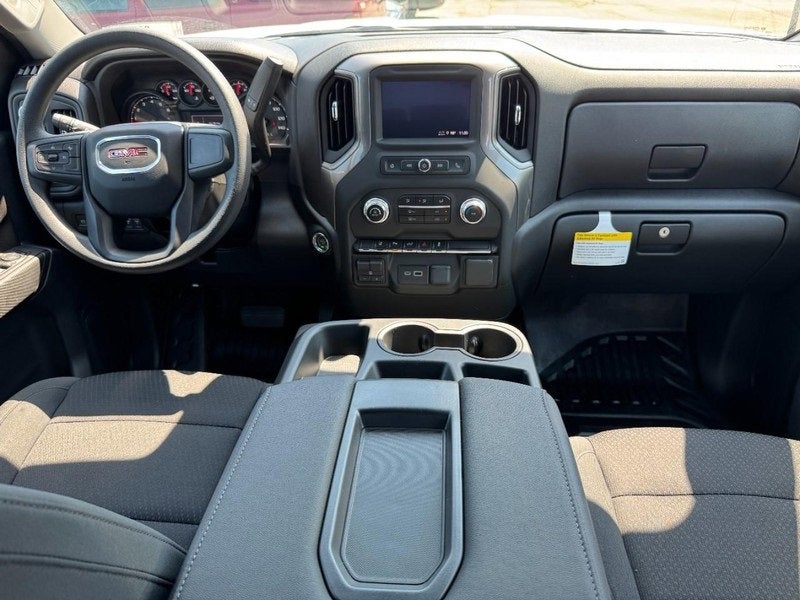 2025 GMC Sierra 3500 HD Pro