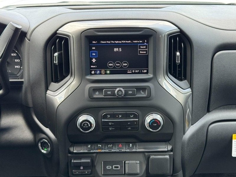 2025 GMC Sierra 3500 HD Pro