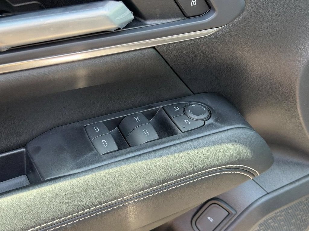 2027 GMC Terrain AWD Elevation