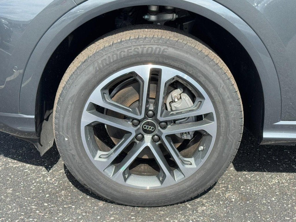 2025 Audi Q5 Premium