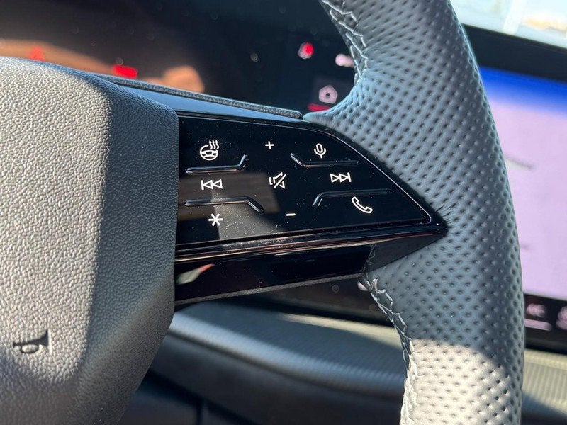 2025 Audi SQ5 Premium Plus