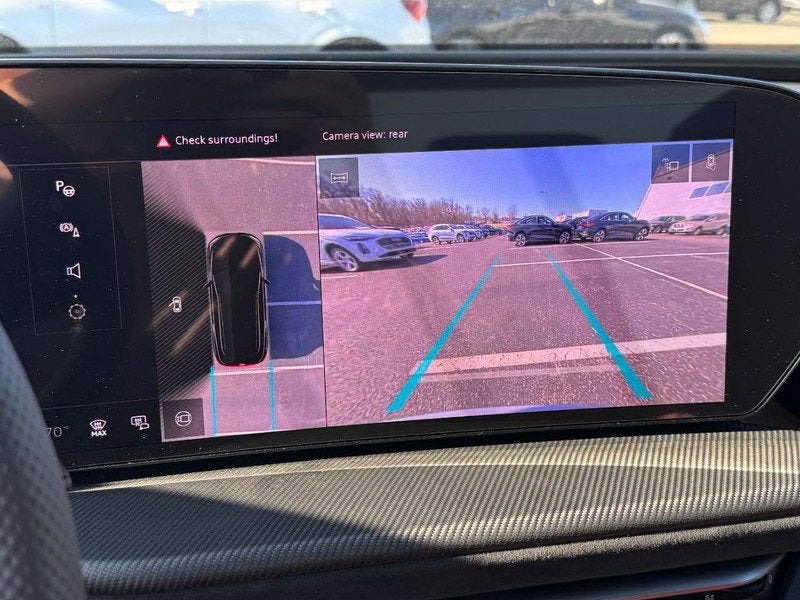 2025 Audi SQ5 Premium Plus