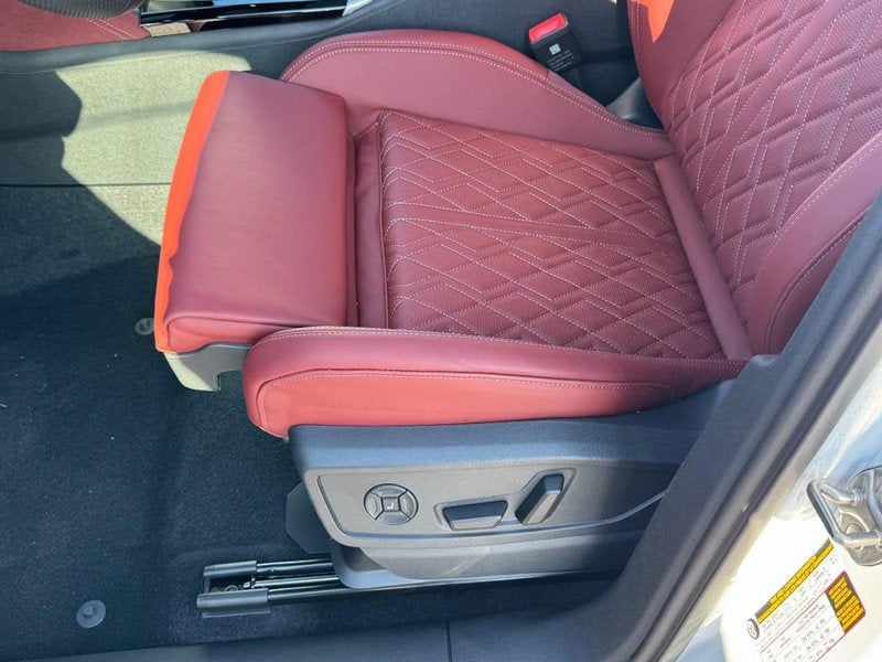 2025 Audi SQ5 Premium Plus