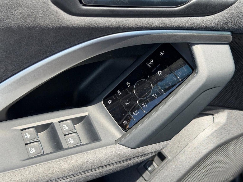2026 Audi SQ5 Premium Plus