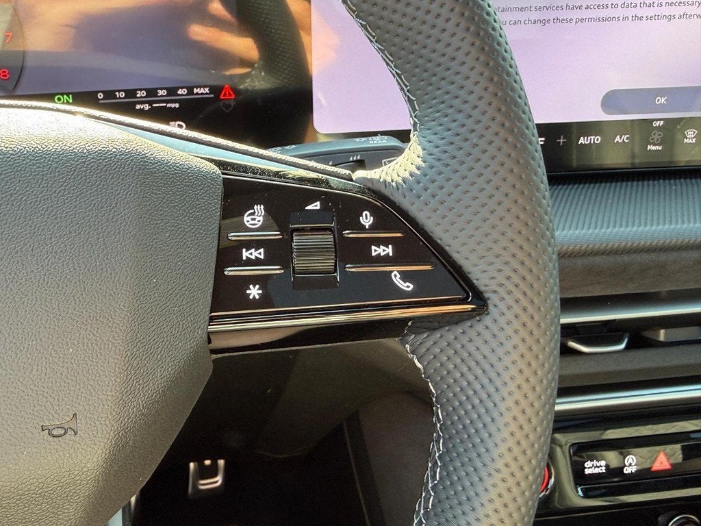 2026 Audi SQ5 Premium Plus