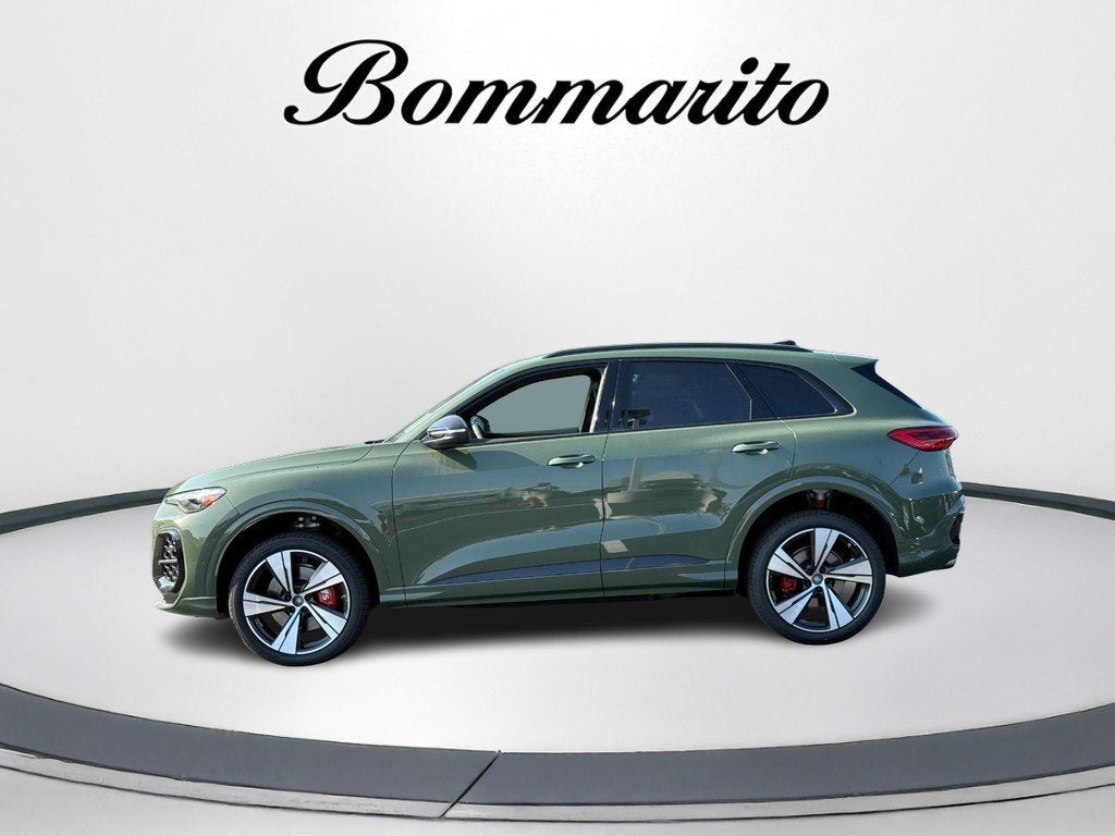 2026 Audi SQ5 Premium Plus