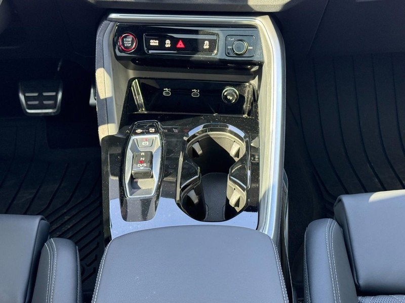 2025 Audi SQ5 Premium Plus