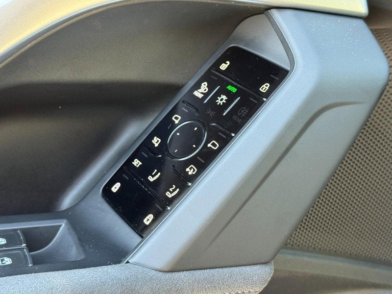 2025 Audi SQ5 Premium Plus