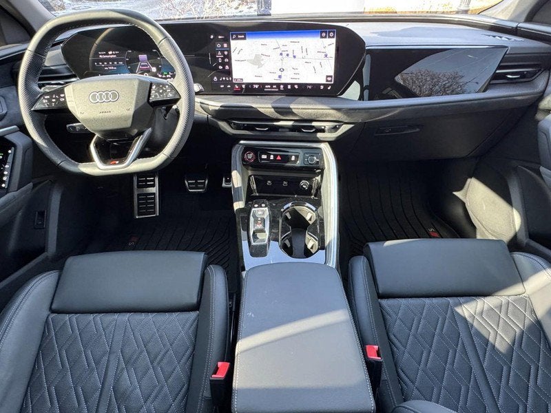 2025 Audi SQ5 Premium Plus