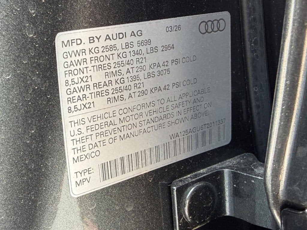 2026 Audi SQ5 Premium Plus