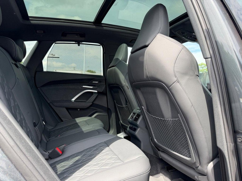2026 Audi SQ5 Premium Plus