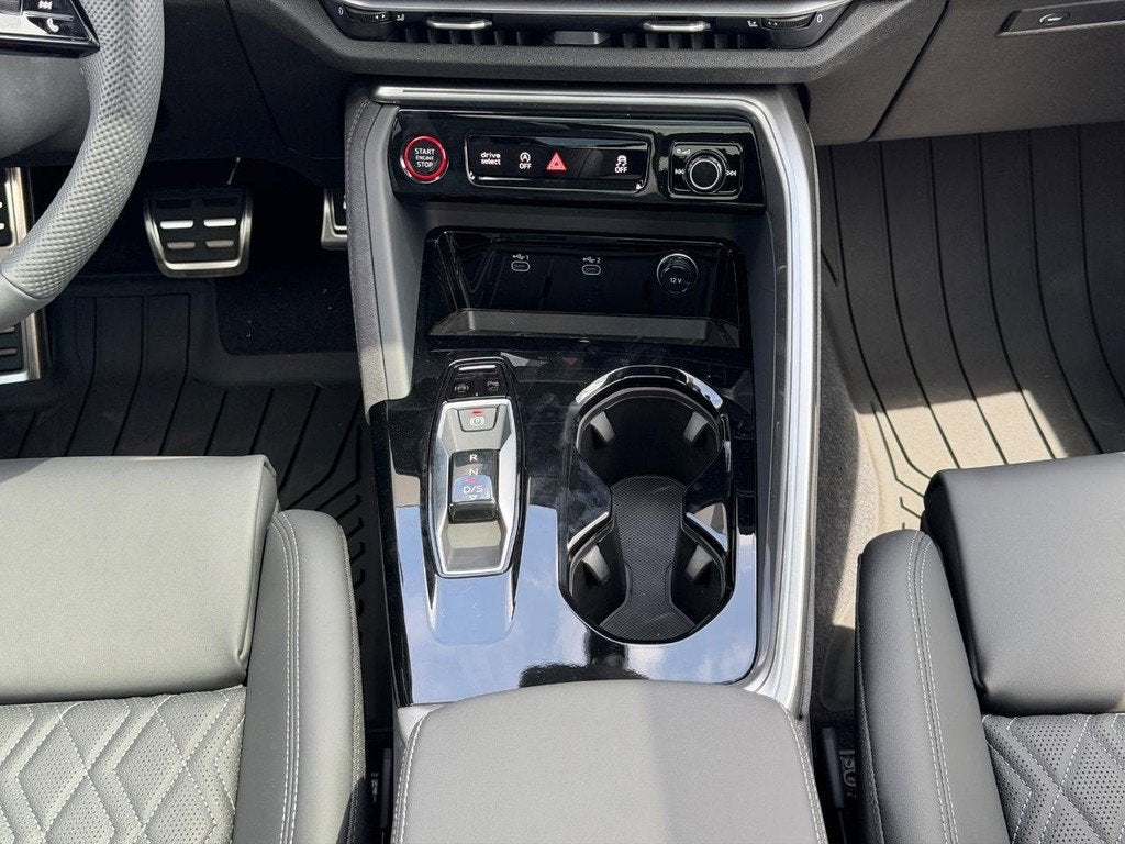 2026 Audi SQ5 Premium Plus