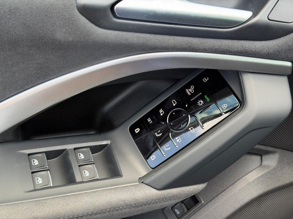 2026 Audi SQ5 Premium Plus