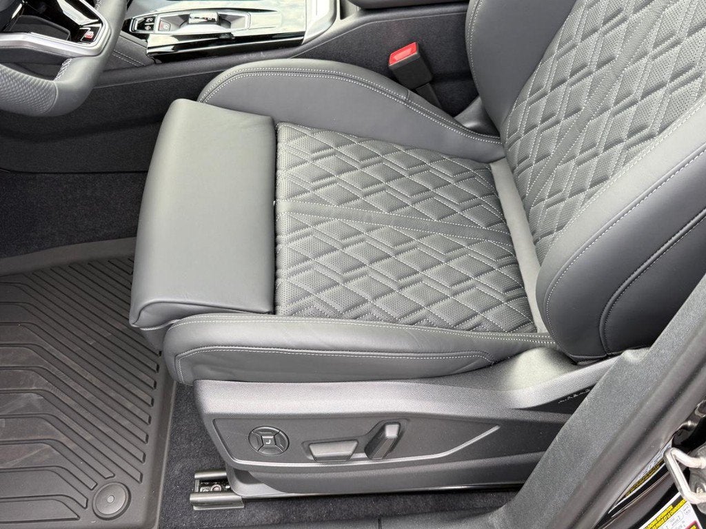 2026 Audi SQ5 Premium Plus