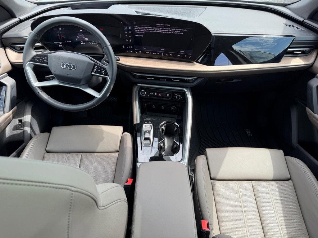 2025 Audi Q5 Premium Plus