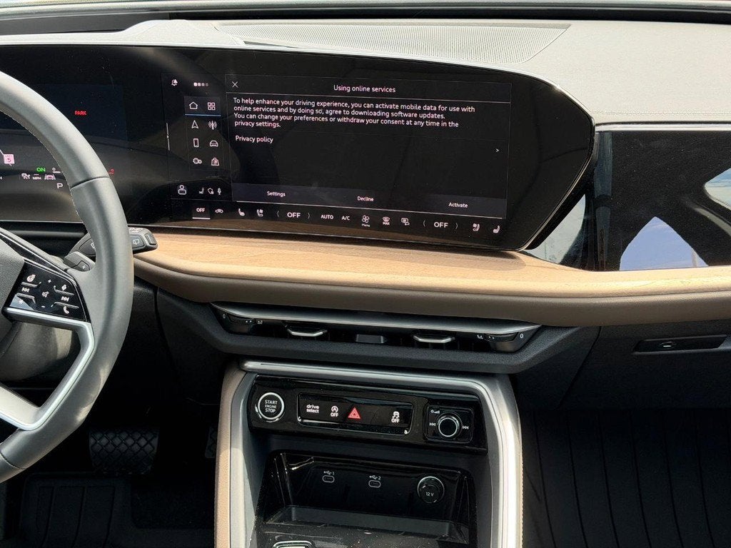 2025 Audi Q5 Premium Plus