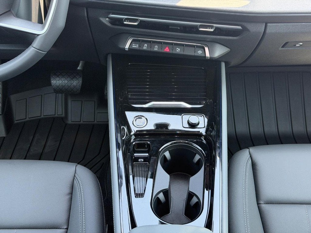 2026 Audi Q3 S line