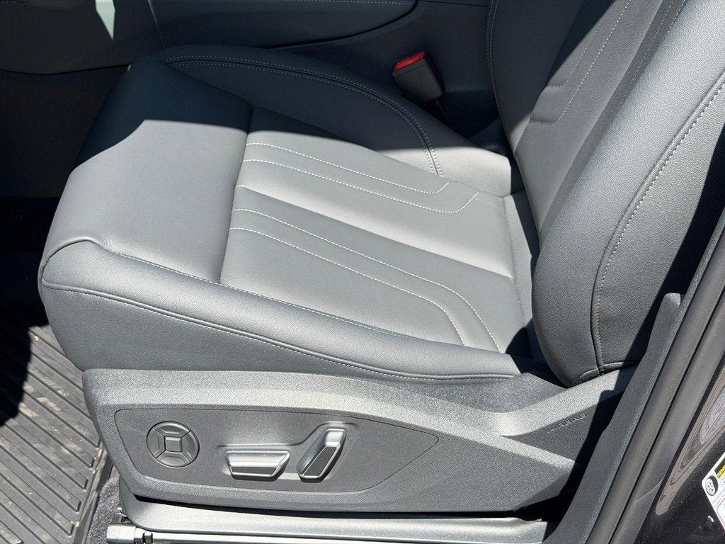 2026 Audi Q3 S line