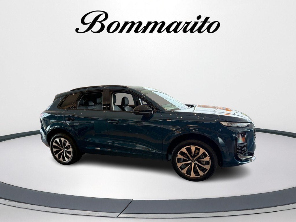 2026 Audi Q3 S line