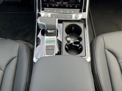 2026 Audi Q7 Premium