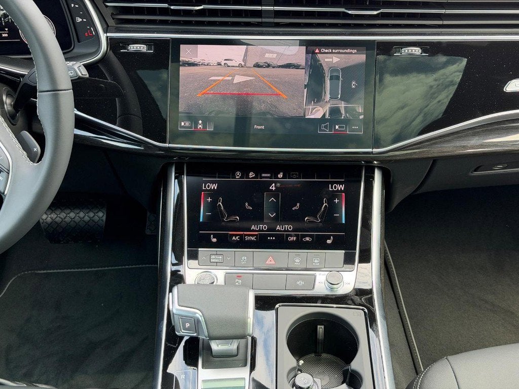 2026 Audi Q7 Premium