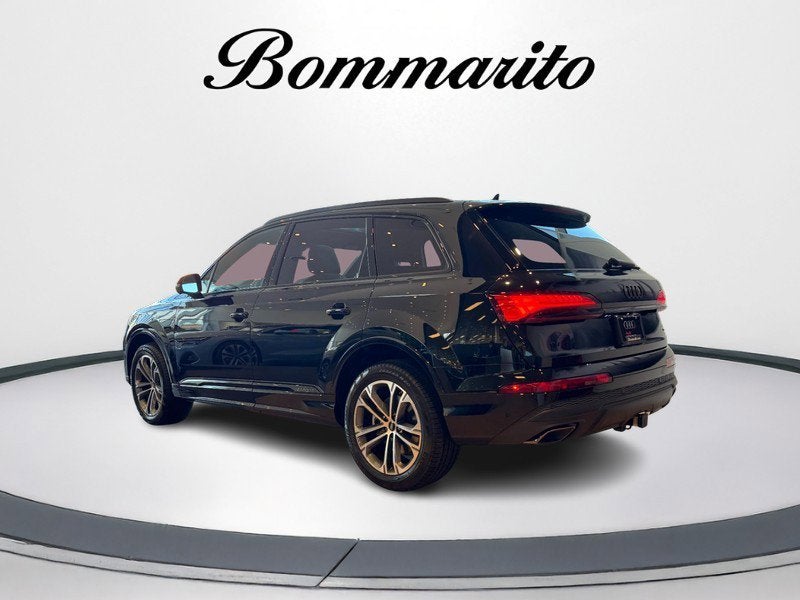 2026 Audi Q7 Premium