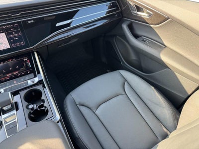 2026 Audi Q7 Premium