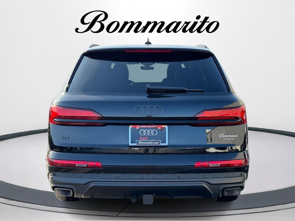 2026 Audi Q7 Premium