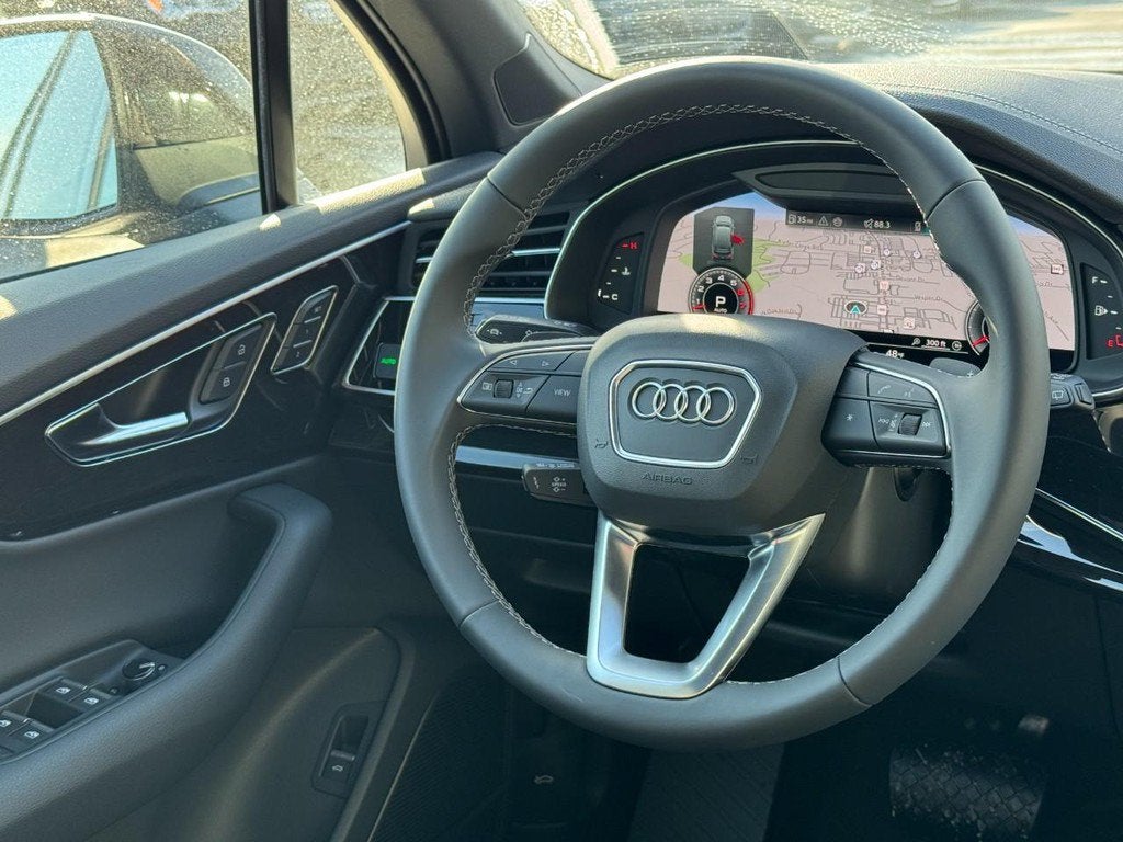 2026 Audi Q7 Premium