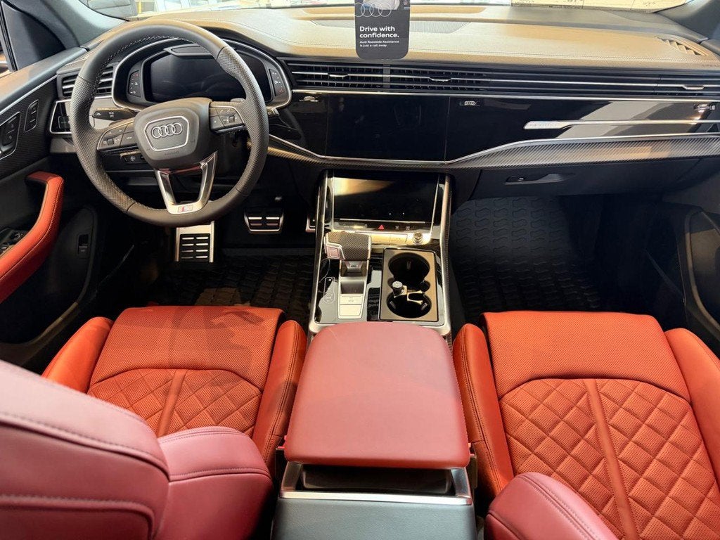 2026 Audi SQ8 Premium Plus