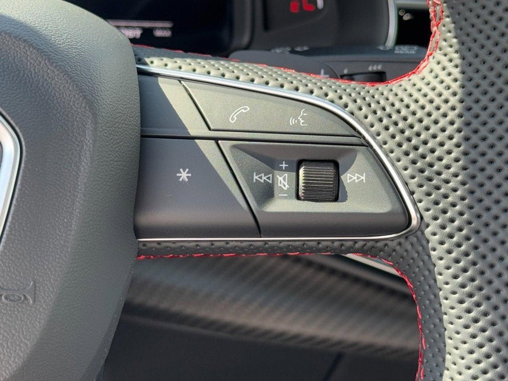 2026 Audi SQ8 Prestige