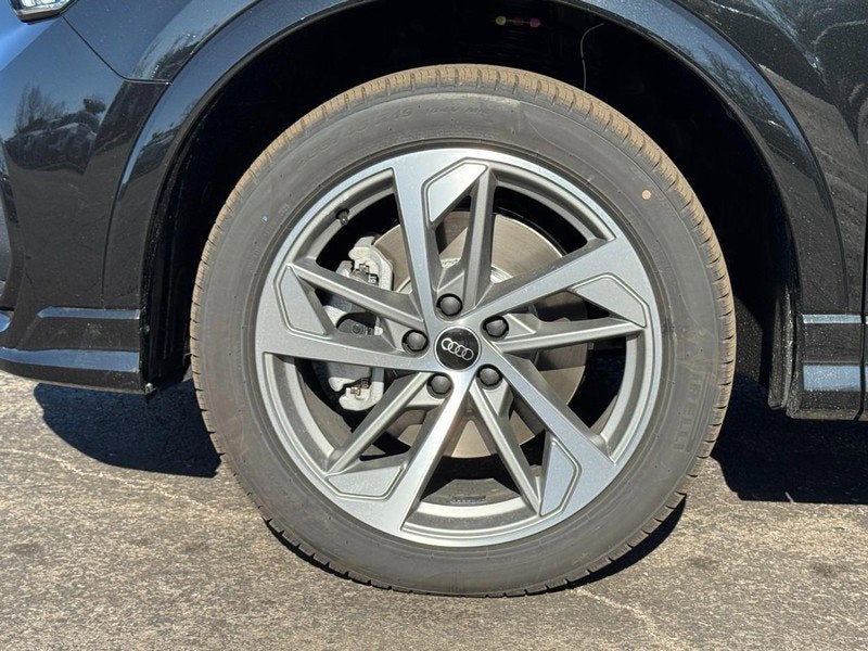 2025 Audi Q3 S line Premium