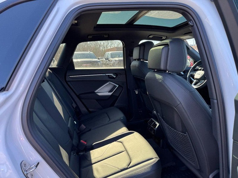 2025 Audi Q3 S line Premium