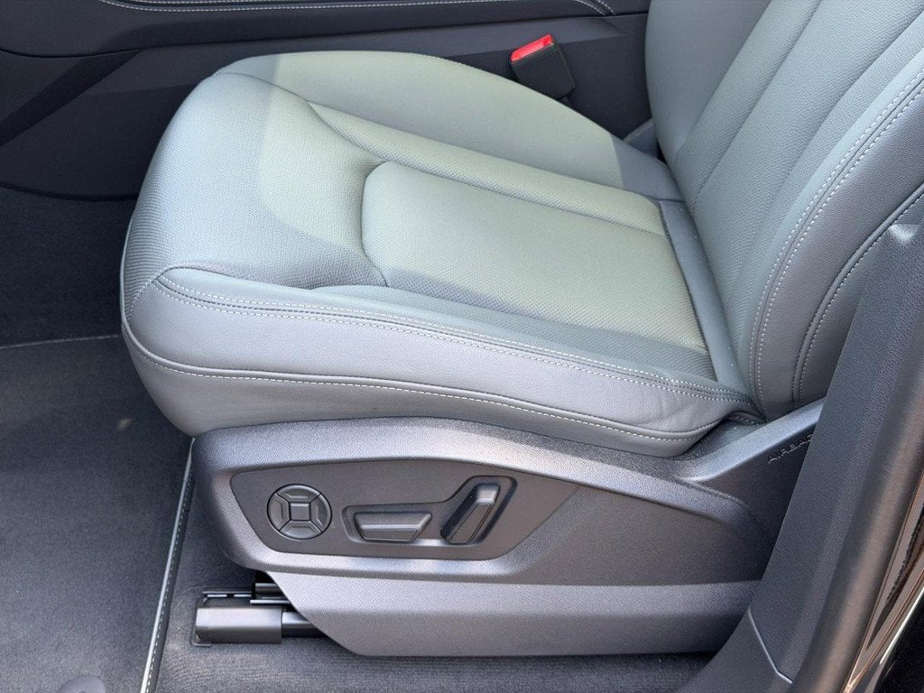 2026 Audi Q8 Premium Plus