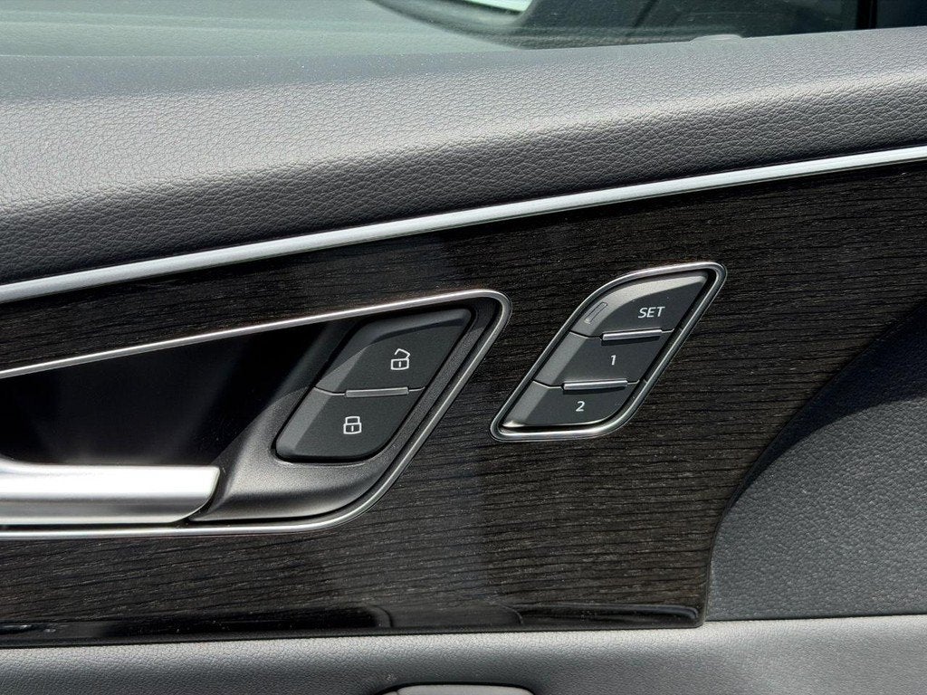 2026 Audi Q8 Premium Plus