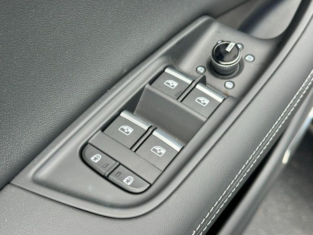 2026 Audi Q8 Premium Plus
