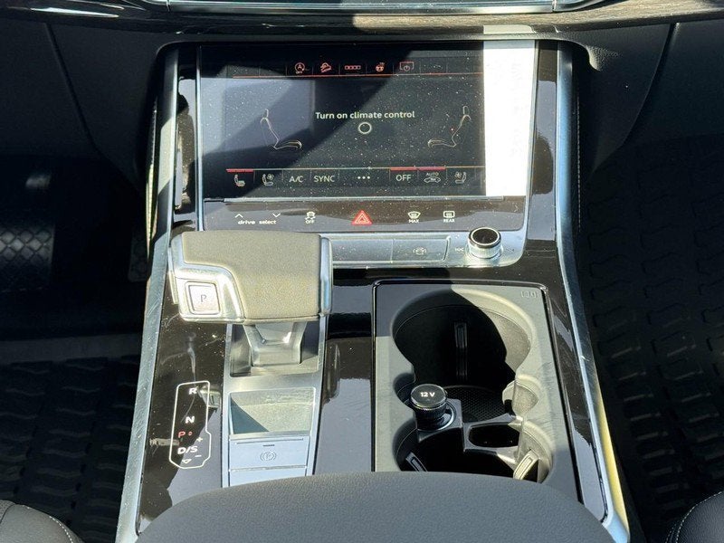 2026 Audi Q8 Premium Plus