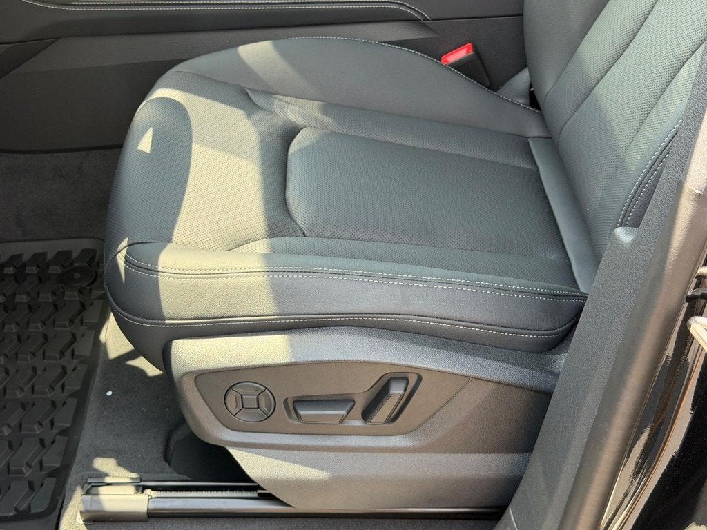 2026 Audi Q8 Premium Plus