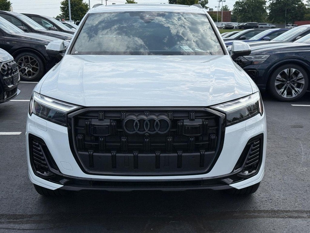 2026 Audi Q7 Premium Plus