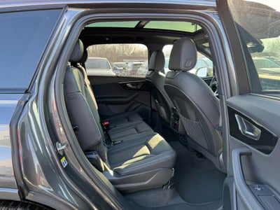 2026 Audi Q7 Premium Plus