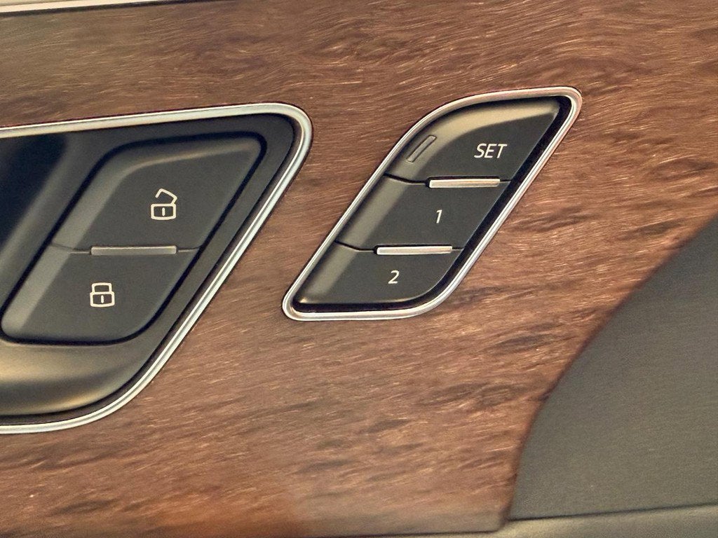 2026 Audi Q7 Premium Plus