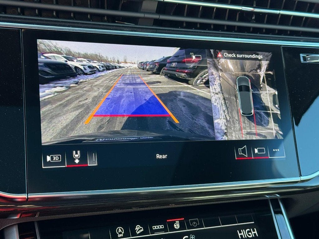 2026 Audi Q7 Premium Plus