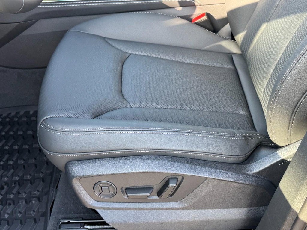 2026 Audi Q7 Premium Plus