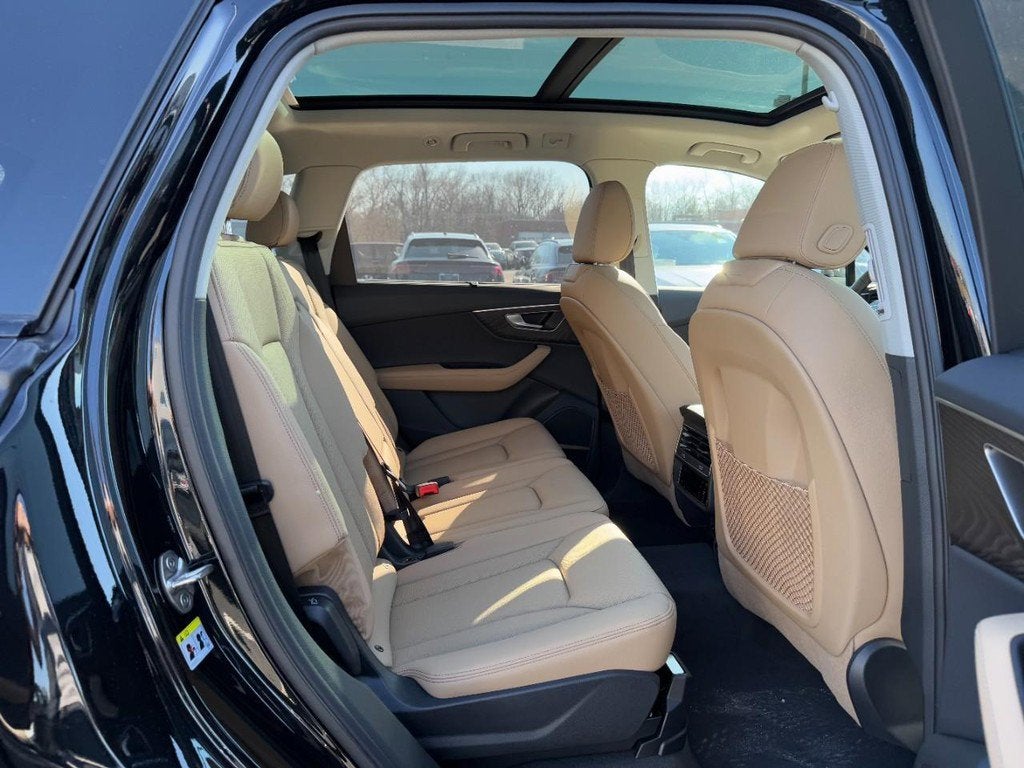 2026 Audi Q7 Premium Plus