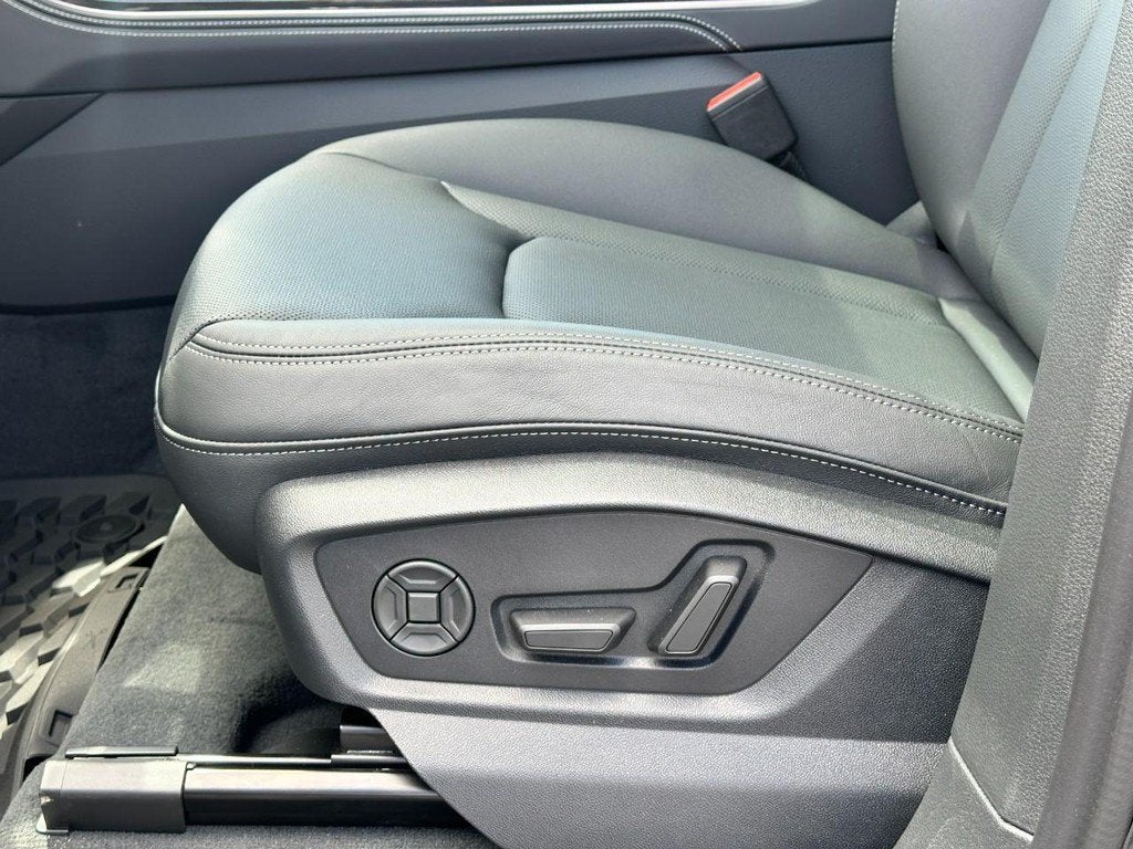 2026 Audi Q7 S line Premium Plus