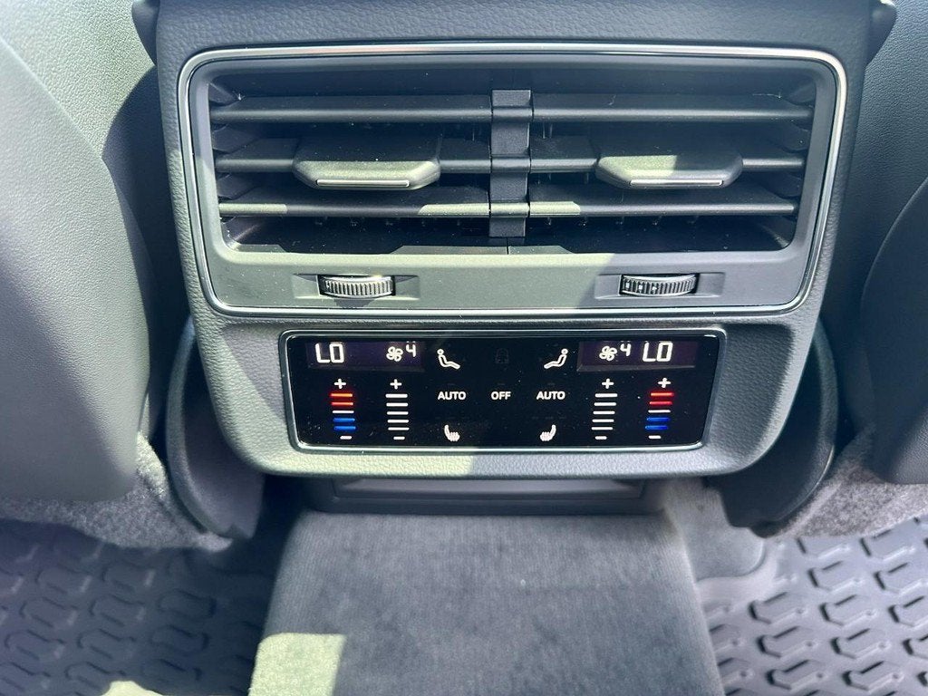 2026 Audi Q7 S line Premium Plus