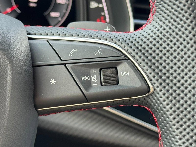 2026 Audi SQ7 Prestige