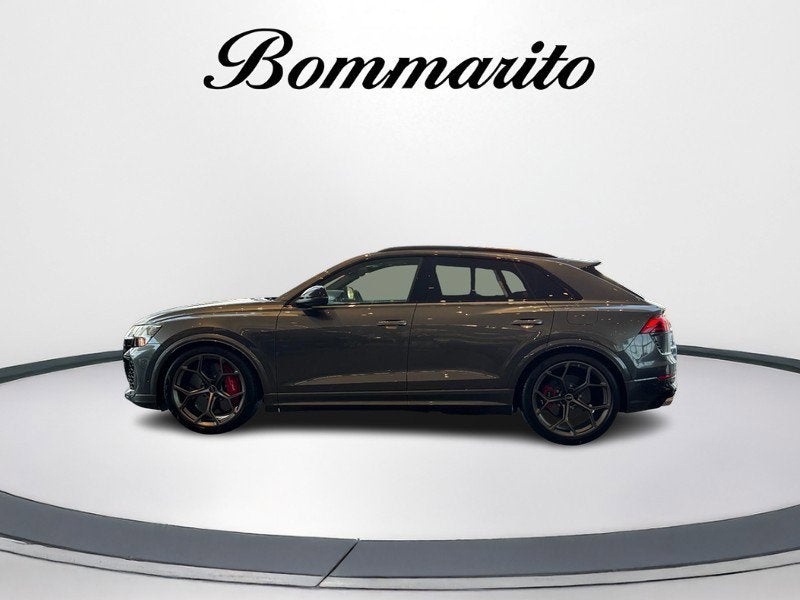 2025 Audi RS Q8 performance