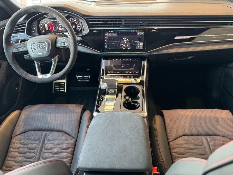 2025 Audi RS Q8 performance